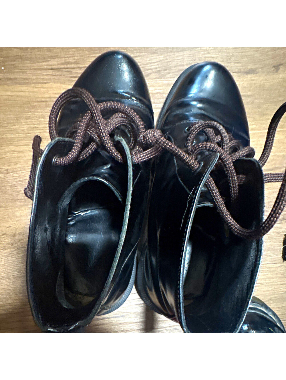 Dr. Martens Women's Black Leather Lace-Up Ankle Bootie Round Toe Size 8/39